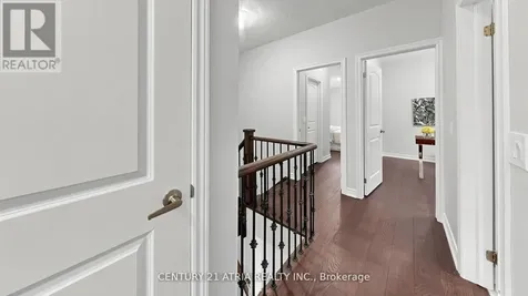 37 Capreol Avenue Aurora ON L4G 0Z8