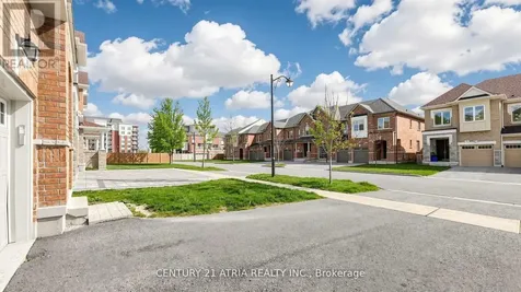 37 Capreol Avenue Aurora ON L4G 0Z8