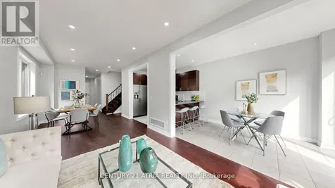 37 Capreol Avenue Aurora ON L4G 0Z8