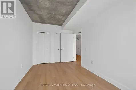 1370 Carling Avenue Ottawa ON K1Z 0E4