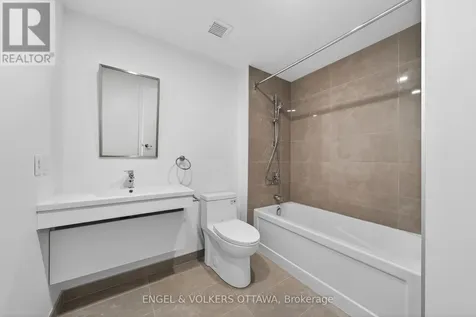 1370 Carling Avenue Ottawa ON K1Z 0E4
