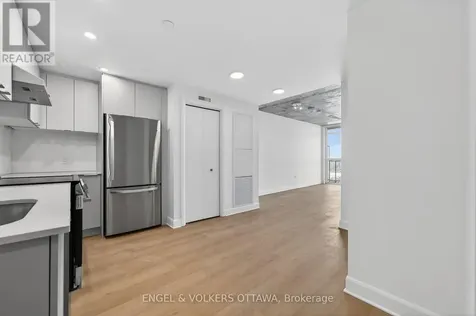 1370 Carling Avenue Ottawa ON K1Z 0E4