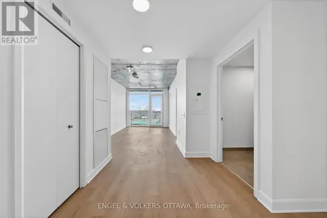 1370 Carling Avenue Ottawa ON K1Z 0E4
