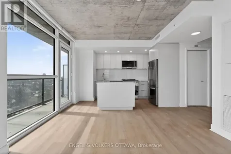 1360 Carling Avenue Ottawa ON K1Z 0E4