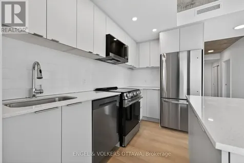 1360 Carling Avenue Ottawa ON K1Z 0E4
