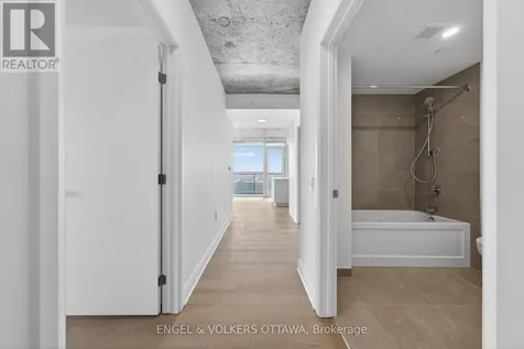 1360 Carling Avenue Ottawa ON K1Z 0E4