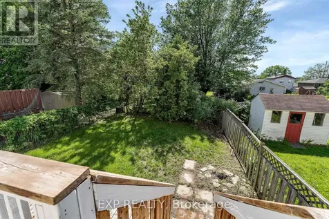 1242 St Jean Street Ottawa ON K1C 7C9