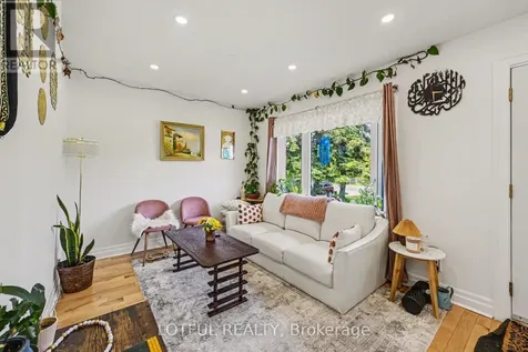 10 Cassidy Road Ottawa ON K2H 6J8
