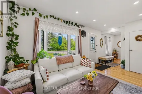 10 Cassidy Road Ottawa ON K2H 6J8