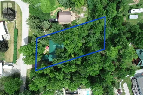 5449 Lake Valley Grove Road Lambton Shores ON N0N 1J7