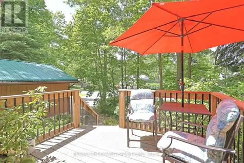 5449 Lake Valley Grove Road Lambton Shores ON N0N 1J7