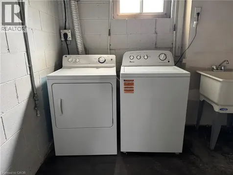 928 Upper Gage Avenue Hamilton ON L8V 4K9