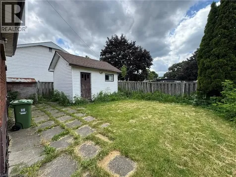 928 Upper Gage Avenue Hamilton ON L8V 4K9