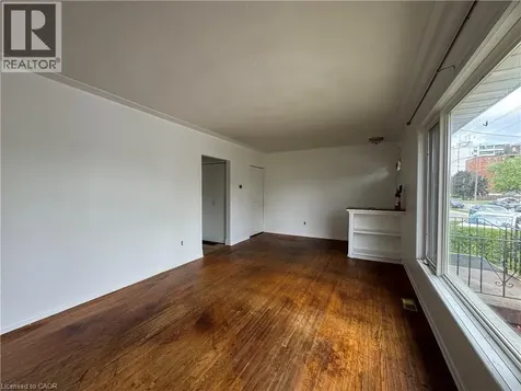 928 Upper Gage Avenue Hamilton ON L8V 4K9