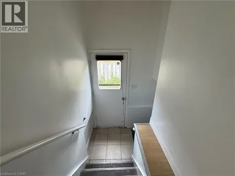 928 Upper Gage Avenue Hamilton ON L8V 4K9