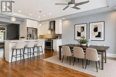 216 Rebecca Street Oakville (co Central) ON L6K 1J9
