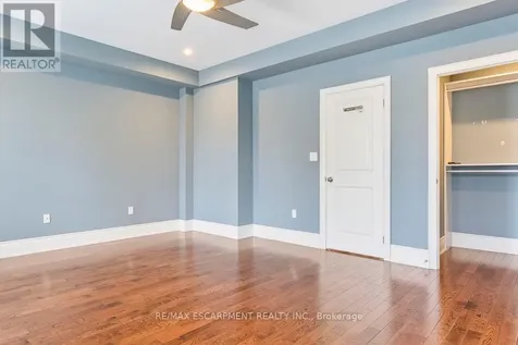 216 Rebecca Street Oakville (co Central) ON L6K 1J9