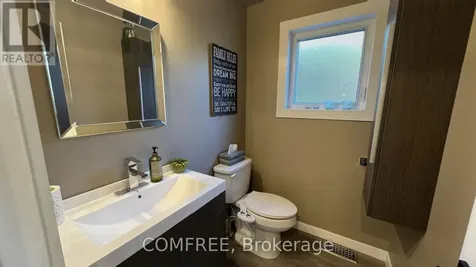2093 Boake Street Ottawa ON K4A 3G2