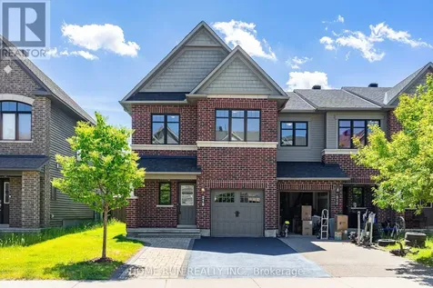 219 Halyard Way Ottawa ON K2T 0L2