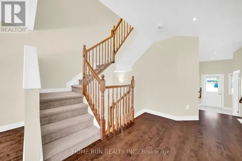 219 Halyard Way Ottawa ON K2T 0L2