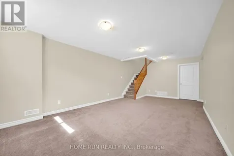 219 Halyard Way Ottawa ON K2T 0L2