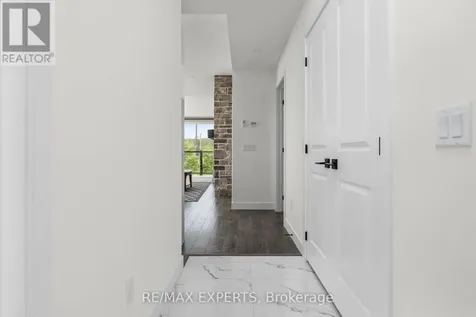 12 Beausoleil Lane Blue Mountains ON L9Y 2X5