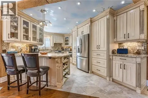 60 Chandos Drive Kitchener ON N2A 3C2