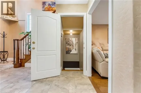 60 Chandos Drive Kitchener ON N2A 3C2
