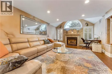 60 Chandos Drive Kitchener ON N2A 3C2