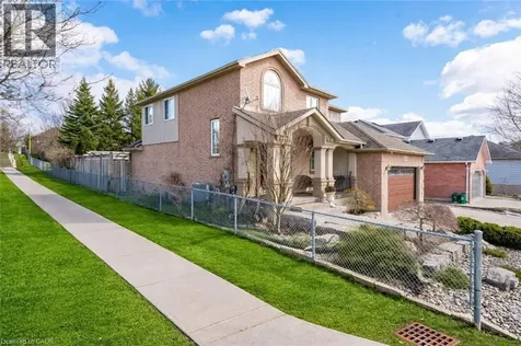 60 Chandos Drive Kitchener ON N2A 3C2