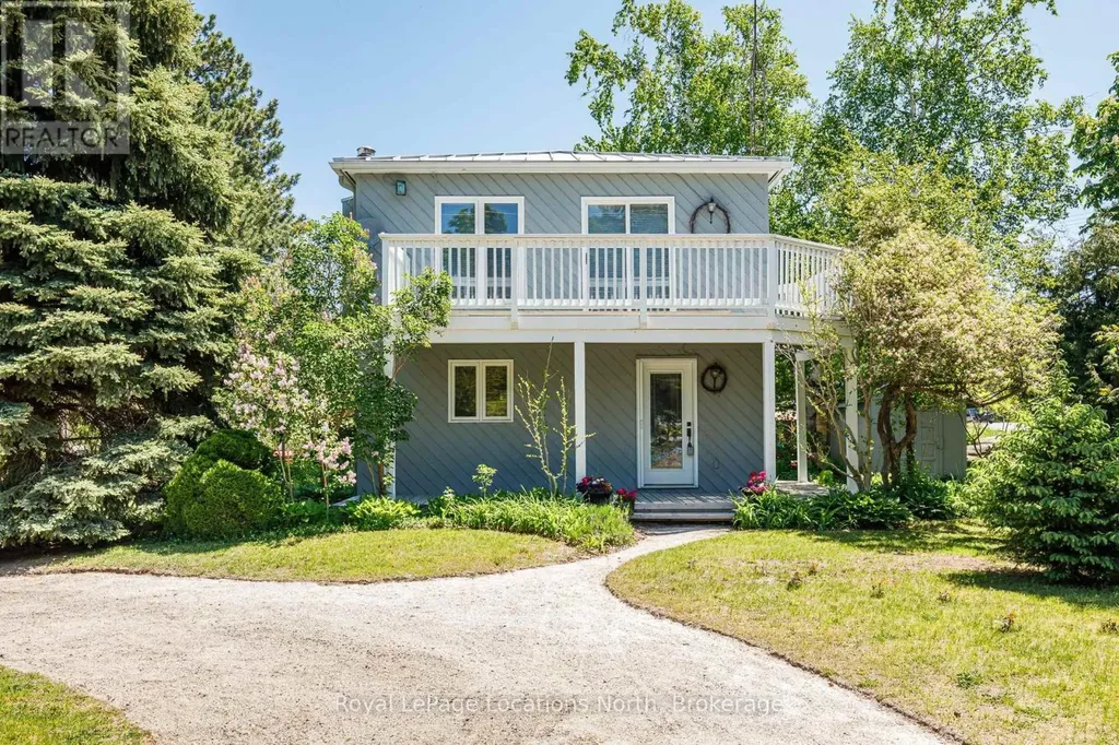 102 Fraser Crescent Blue Mountains ON L9Y 0M8