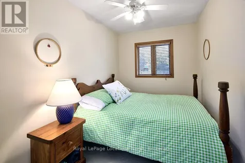 102 Fraser Crescent Blue Mountains ON L9Y 0M8