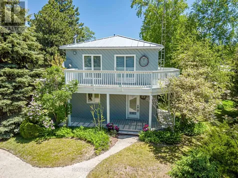 102 Fraser Crescent Blue Mountains ON L9Y 0M8