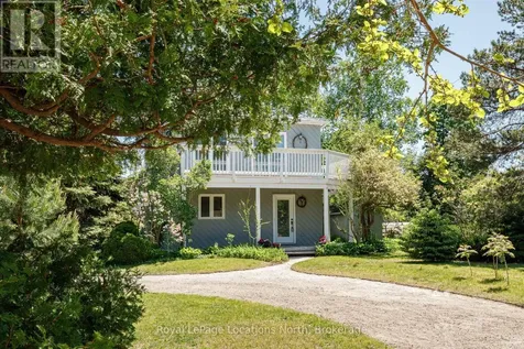 102 Fraser Crescent Blue Mountains ON L9Y 0M8