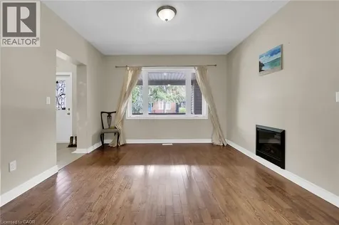 31 Gibson Avenue Hamilton ON L8L 6J4