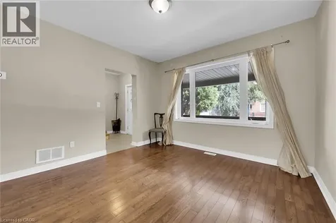 31 Gibson Avenue Hamilton ON L8L 6J4