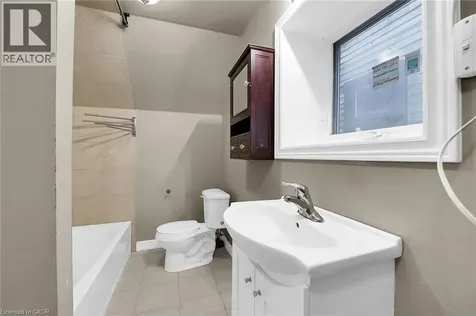 31 Gibson Avenue Hamilton ON L8L 6J4