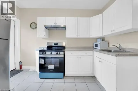 31 Gibson Avenue Hamilton ON L8L 6J4