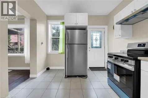 31 Gibson Avenue Hamilton ON L8L 6J4