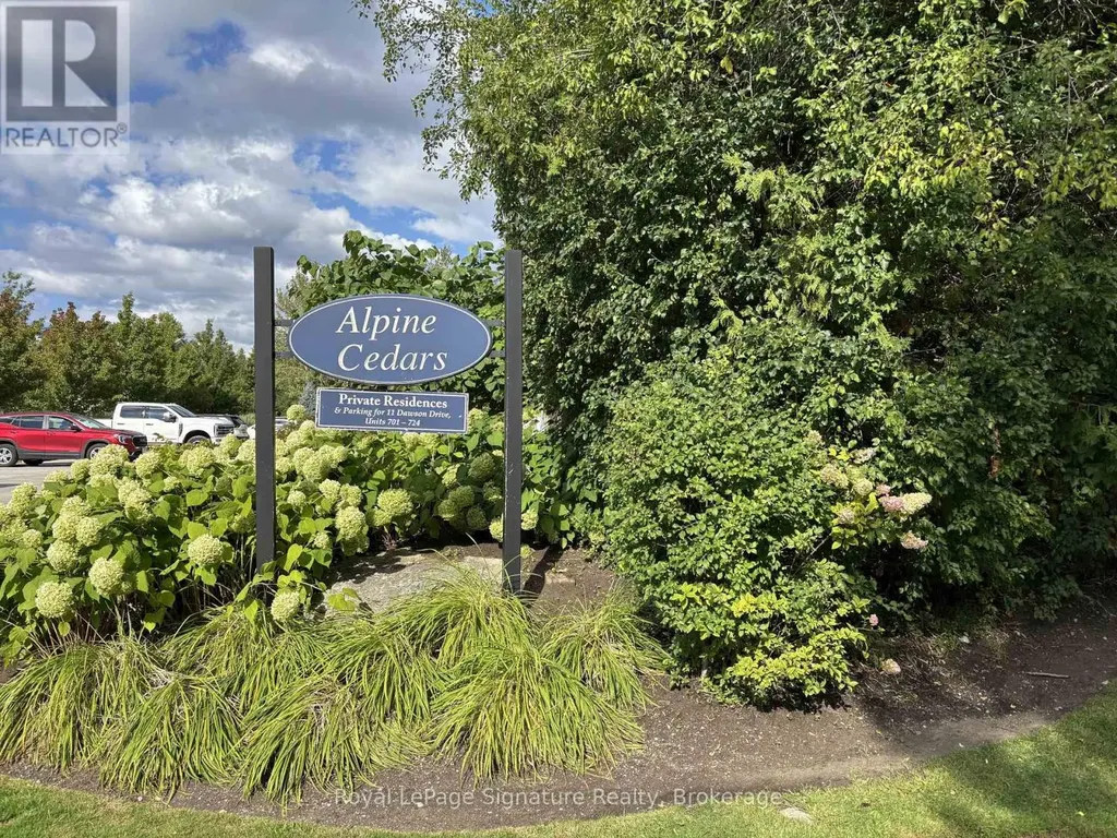 11 Dawson Drive Collingwood ON L9Y 5B4