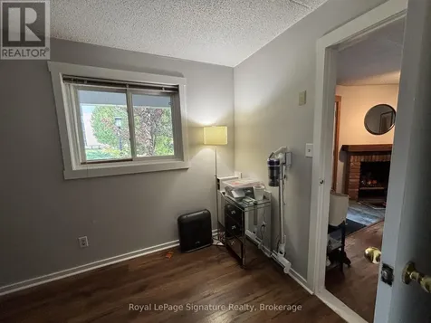 11 Dawson Drive Collingwood ON L9Y 5B4