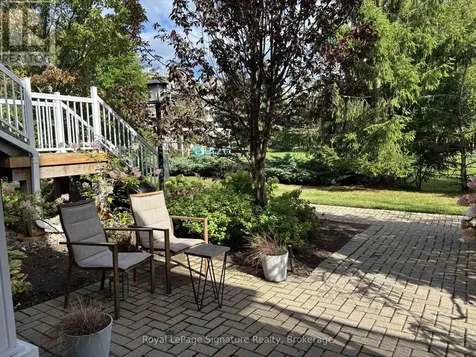 11 Dawson Drive Collingwood ON L9Y 5B4