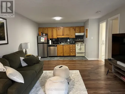 11 Dawson Drive Collingwood ON L9Y 5B4