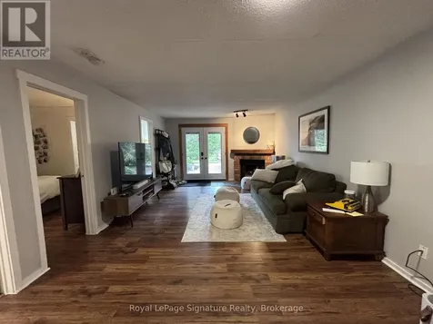 11 Dawson Drive Collingwood ON L9Y 5B4