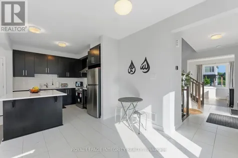 660 Fenwick Way Ottawa ON K2J 7E6