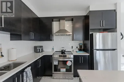 660 Fenwick Way Ottawa ON K2J 7E6