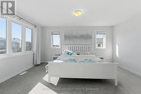660 Fenwick Way Ottawa ON K2J 7E6