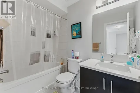 660 Fenwick Way Ottawa ON K2J 7E6
