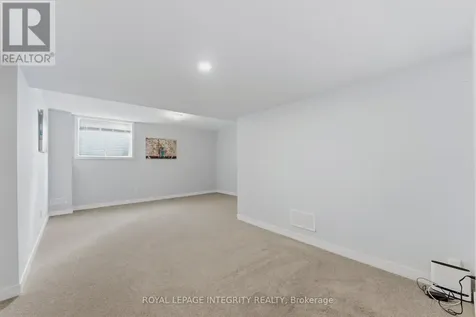 660 Fenwick Way Ottawa ON K2J 7E6