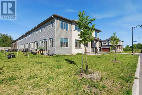 660 Fenwick Way Ottawa ON K2J 7E6